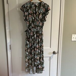 Cato Floral Midi Dress with Ruffle Sleeves